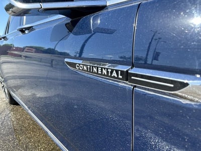 2019 Lincoln Continental Black Label