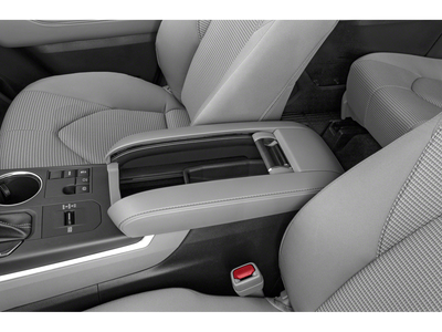 2025 Toyota Highlander LE