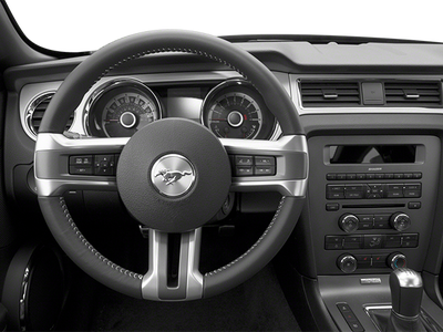 2013 Ford Mustang V6 Premium