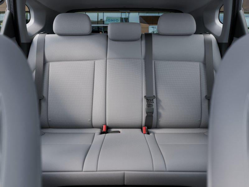 2026 Hyundai KONA SE FWD