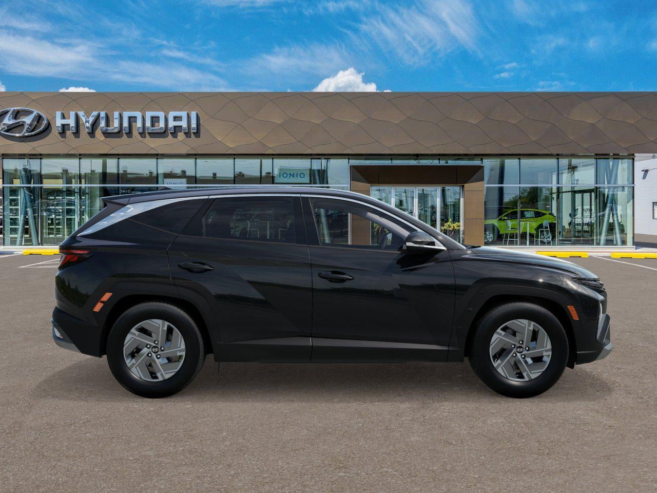 2026 Hyundai TUCSON HYBRID SE