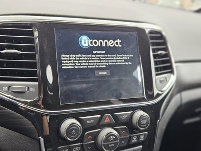 2022 Jeep Grand Cherokee WK Laredo E