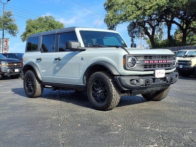 2024 Ford Bronco Black Diamond