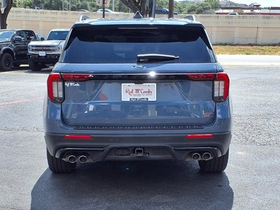 2025 Ford Explorer ST