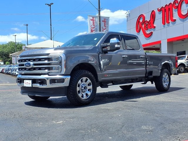 2025 Ford Super Duty F-350 SRW LARIAT