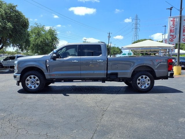 2025 Ford Super Duty F-350 SRW LARIAT
