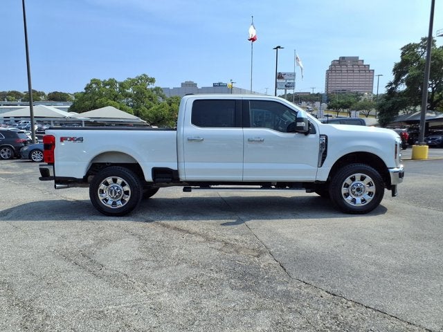 2025 Ford Super Duty F-350 SRW LARIAT