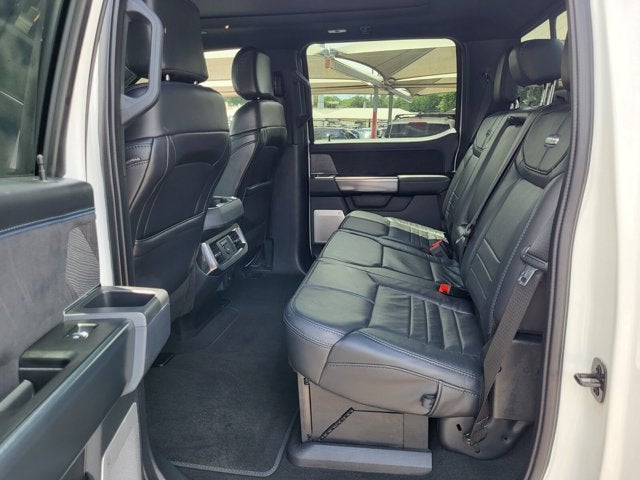 2025 Ford Super Duty F-350 DRW Platinum