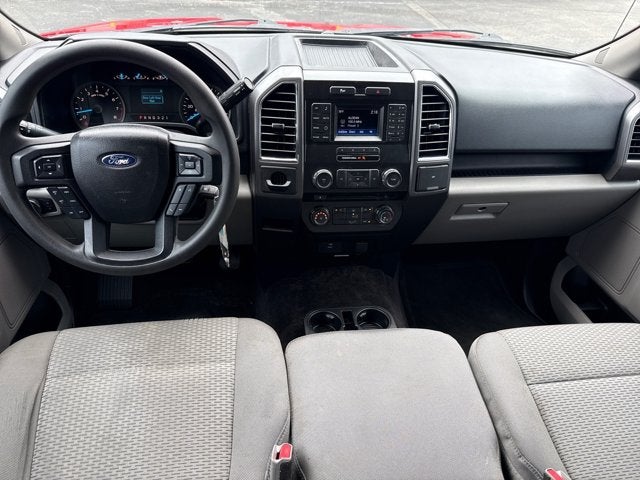 2016 Ford F-150 Base