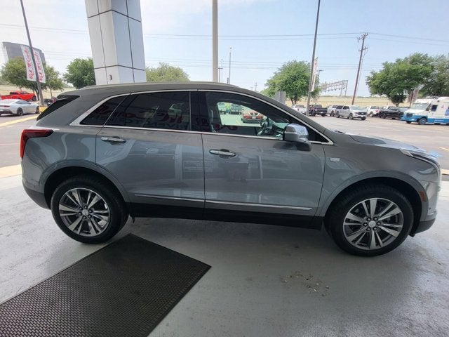 2025 Cadillac XT5 FWD Premium Luxury