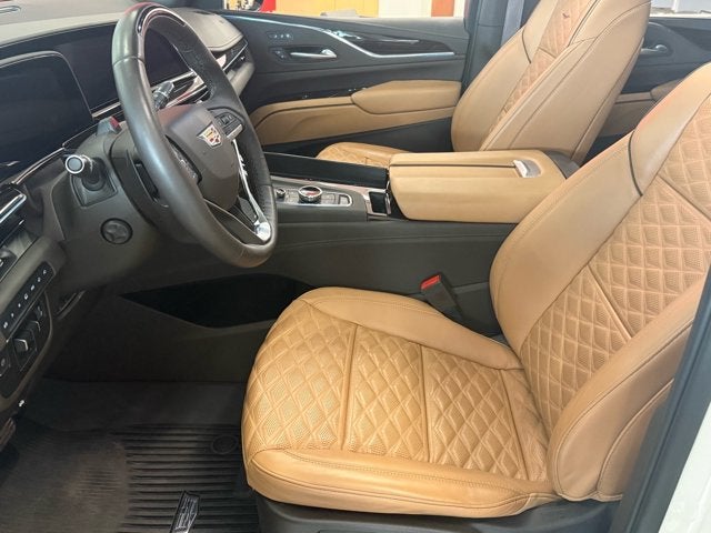 2023 Cadillac Escalade 4WD Premium Luxury