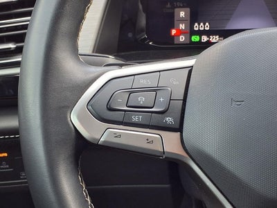 2024 Volkswagen Atlas Cross Sport 2.0T SE