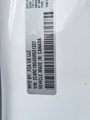 2025 Chrysler Pacifica Select