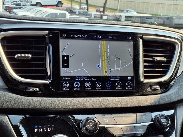 2020 Chrysler Pacifica Touring L