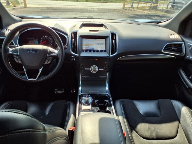 2020 Ford Edge ST