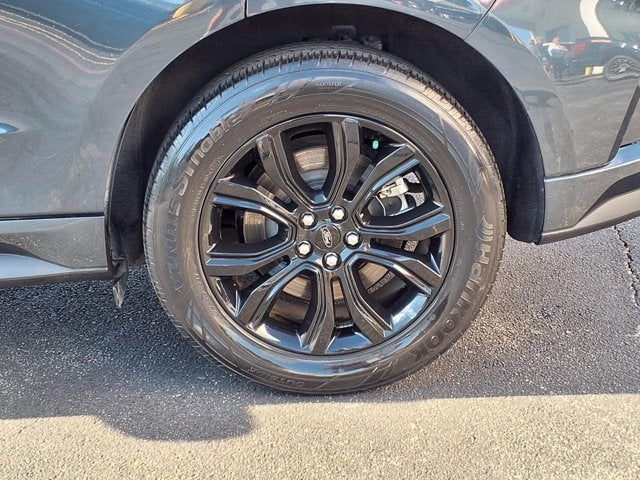 2023 Ford Edge SE