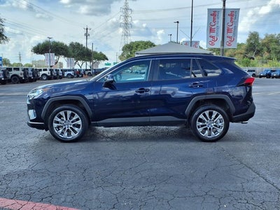 2020 Toyota RAV4 XLE Premium