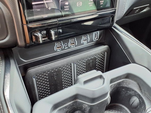 2025 RAM 3500 Limited
