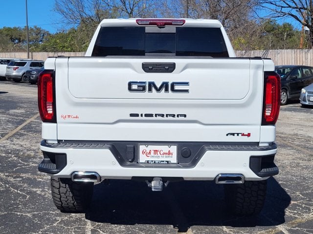2025 GMC Sierra 1500 AT4