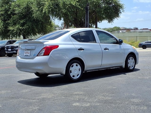 2013 Nissan Versa S Plus