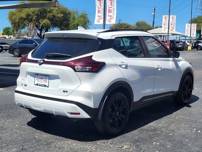 2023 Nissan Kicks SR