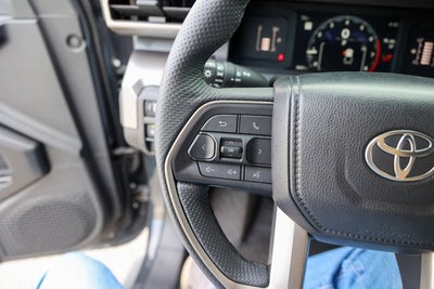 2025 Toyota Tacoma 4WD SR5