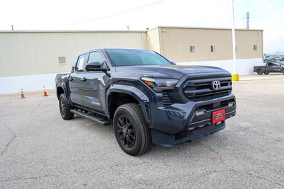 2025 Toyota Tacoma 4WD SR5