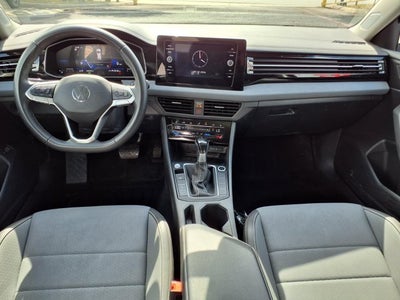 2025 Volkswagen Jetta SE