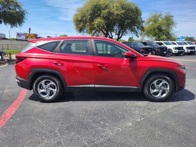 2023 Hyundai TUCSON SE