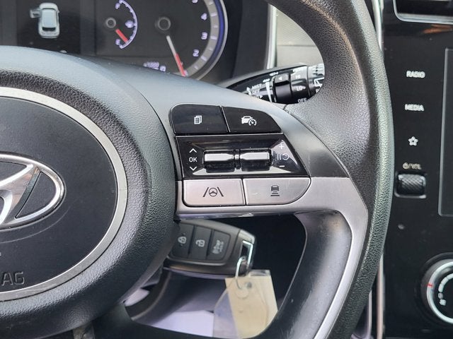 2023 Hyundai TUCSON SE