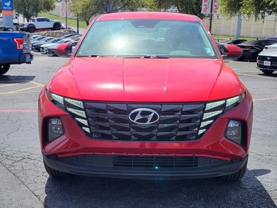 2023 Hyundai TUCSON SE
