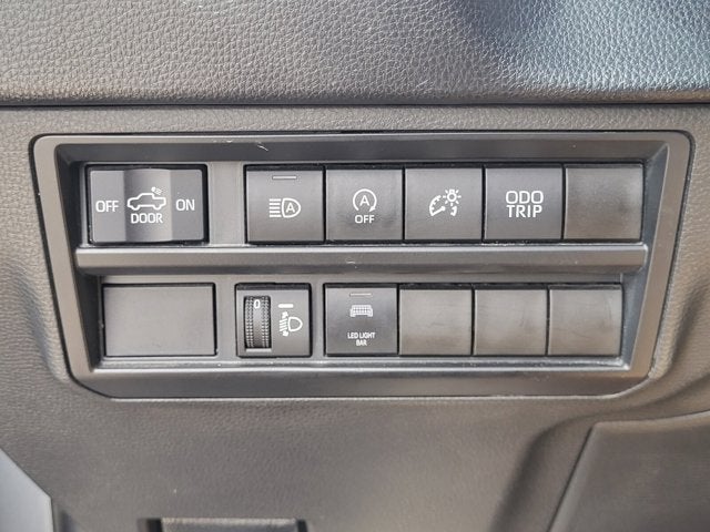 2023 Toyota Tundra 4WD SR5