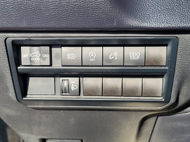 2023 Toyota Tundra 4WD SR5