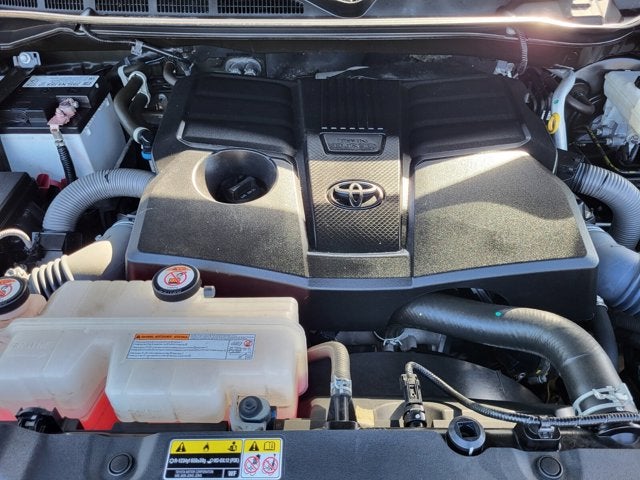 2023 Toyota Tundra 4WD SR5