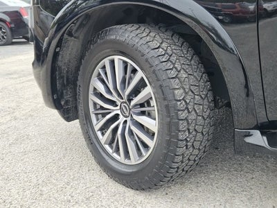 2022 Nissan Armada SL