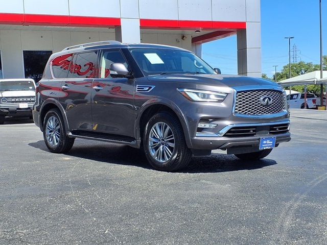 2024 INFINITI QX80 LUXE