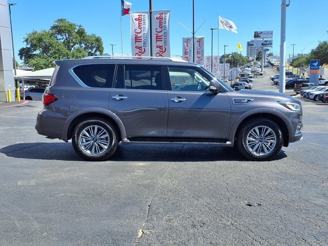 2024 INFINITI QX80 LUXE