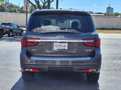 2024 INFINITI QX80 LUXE
