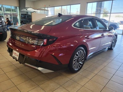 2025 Hyundai SONATA HYBRID SEL