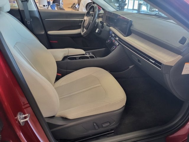 2025 Hyundai SONATA HYBRID SEL