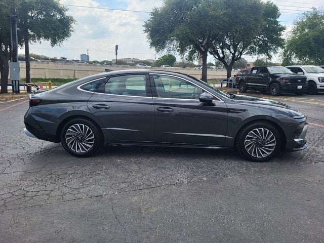 2025 Hyundai SONATA HYBRID SEL