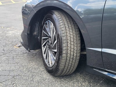 2025 Hyundai SONATA HYBRID SEL