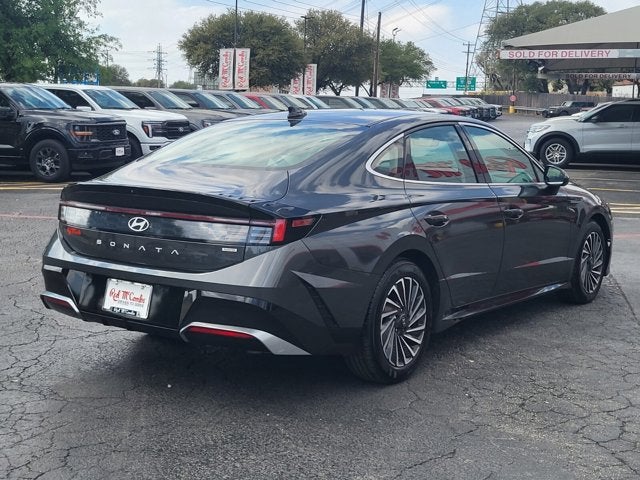 2025 Hyundai SONATA HYBRID SEL