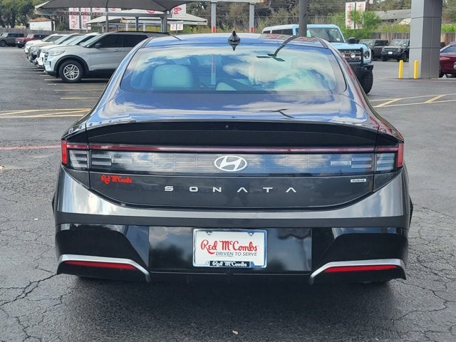 2025 Hyundai SONATA HYBRID SEL