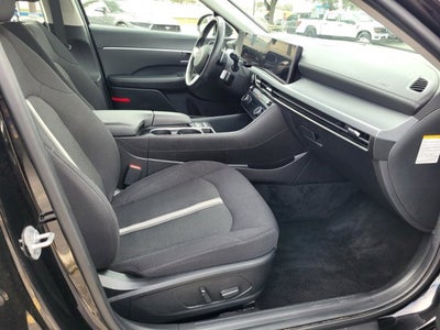 2025 Hyundai SONATA HYBRID SEL