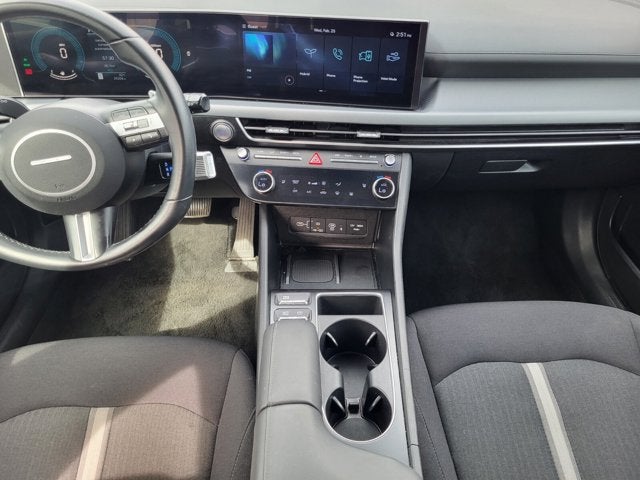 2025 Hyundai SONATA HYBRID SEL