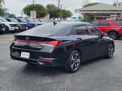 2023 Hyundai ELANTRA Limited