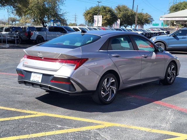 2025 Hyundai ELANTRA SEL Convenience