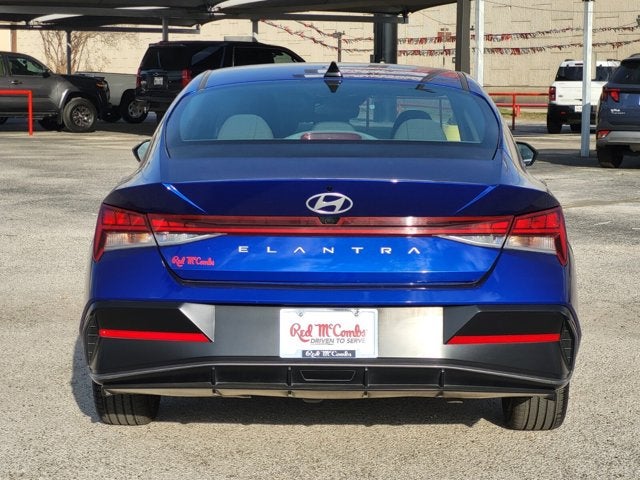 2025 Hyundai ELANTRA SEL Convenience