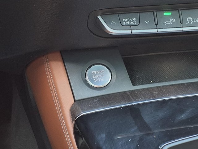 2023 Audi Q5 S line Premium Plus